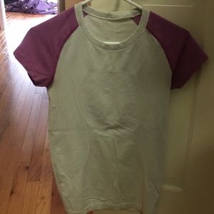 Lululemon Top - Size 6